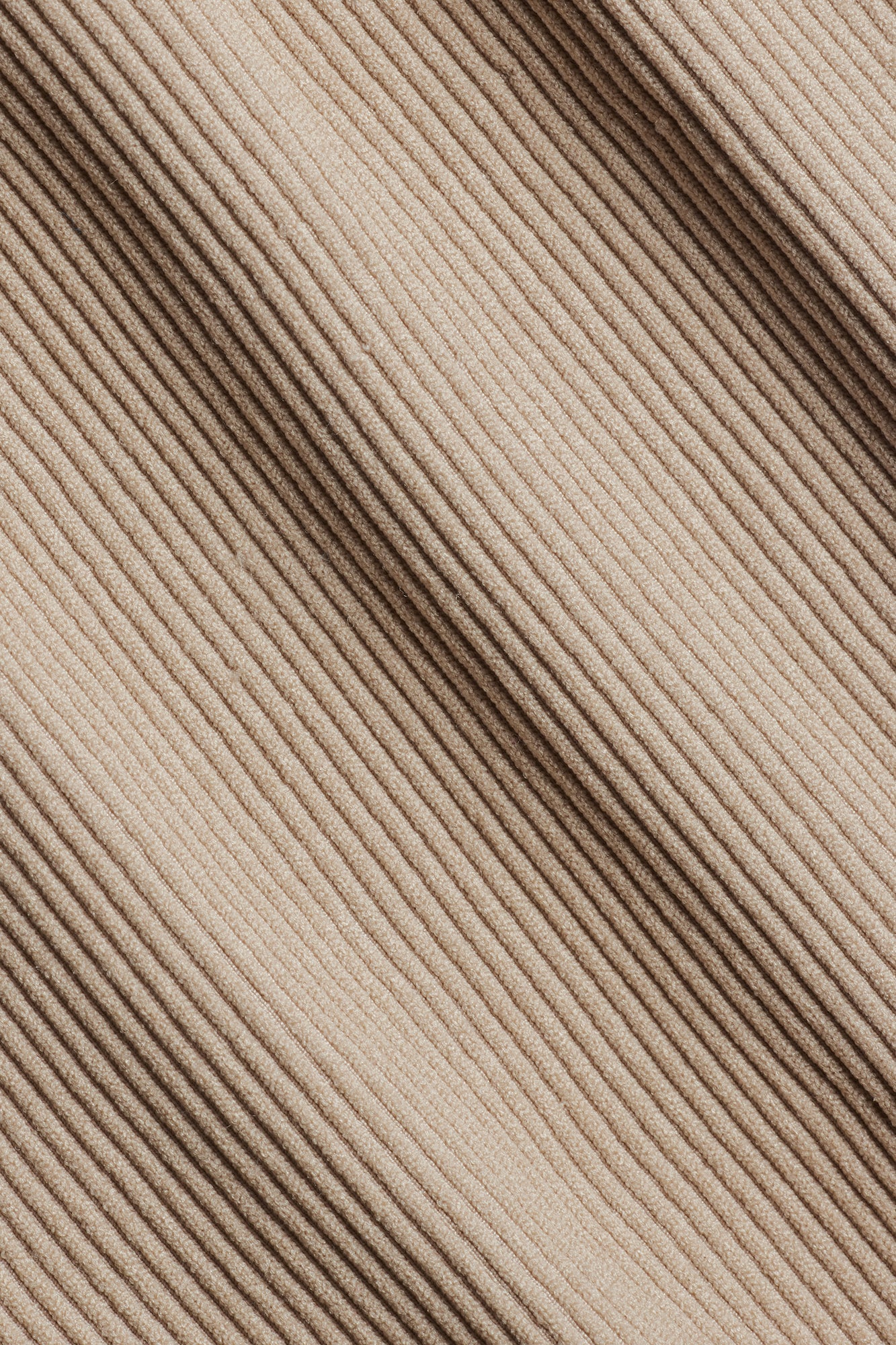 SeamlessLift™ 5″ High Rise Biker Short - Taupe