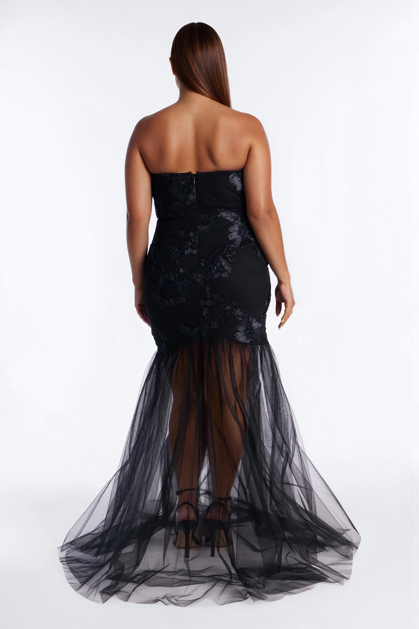 Elena Embroidered Mermaid Gown - Black