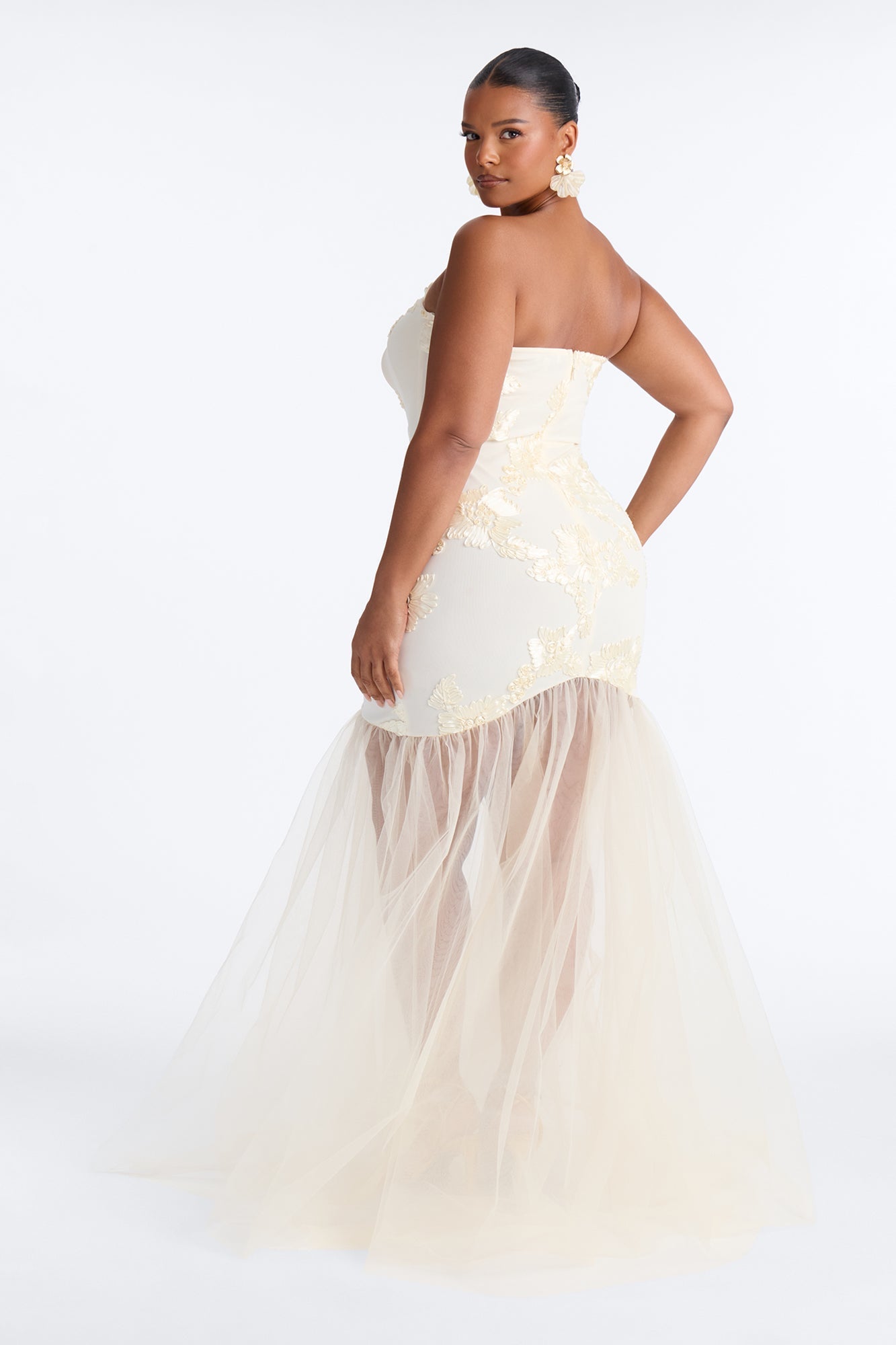 Elena Embroidered Mermaid Gown - White