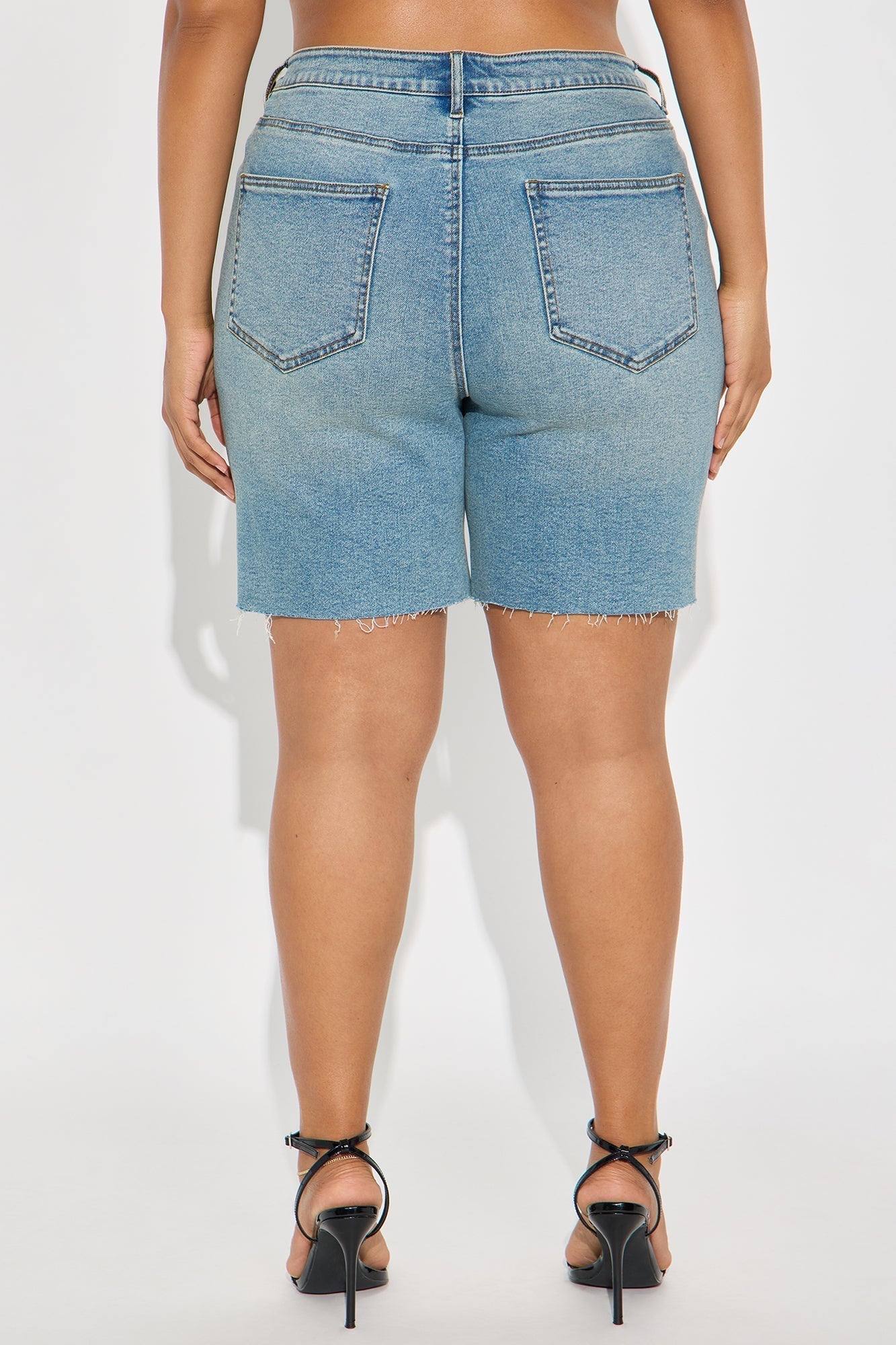 Lydie Crossover Bermuda Shorts - Vintage Wash