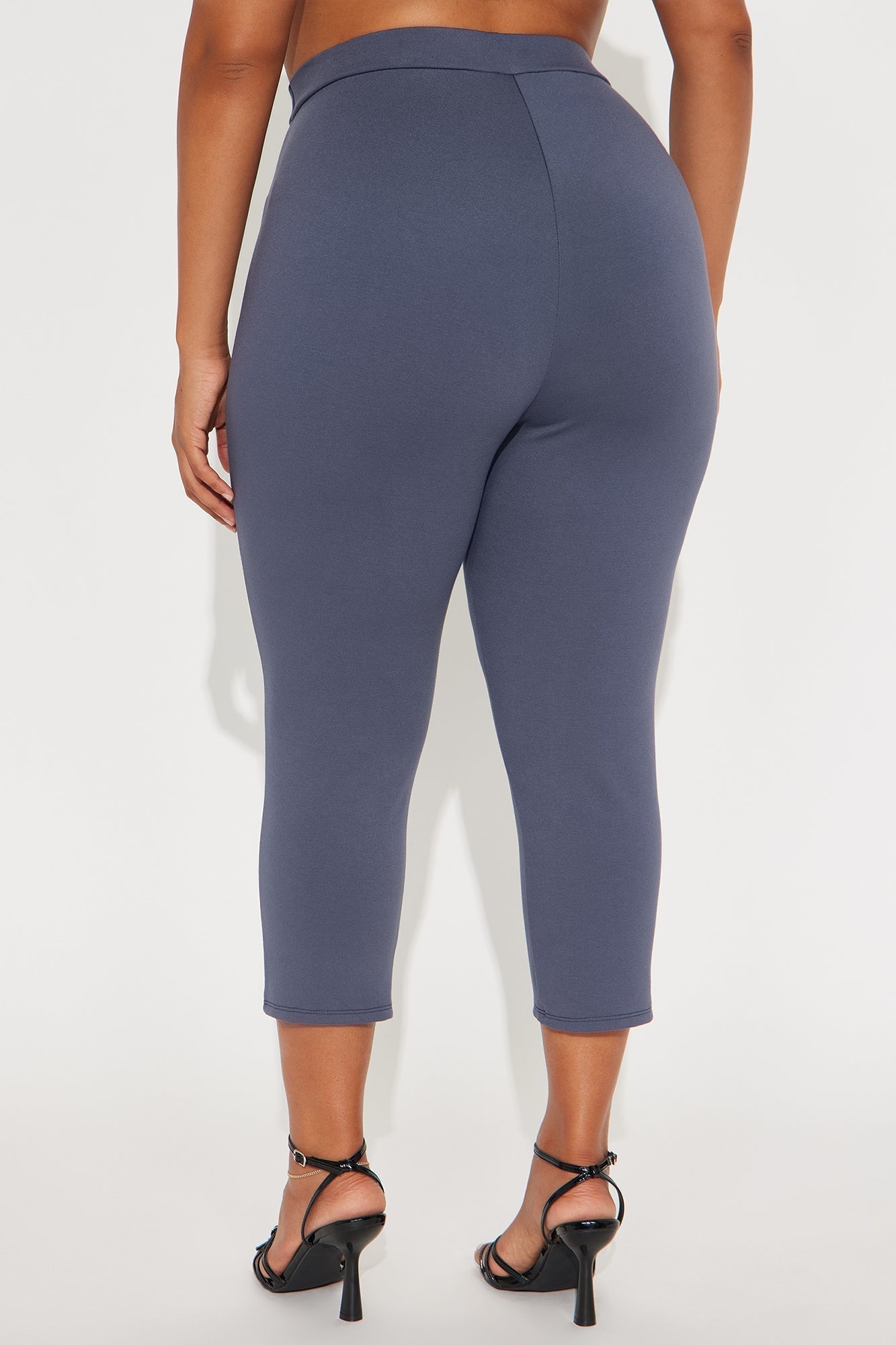 Daniella Pintuck Ponte Capri Legging - Charcoal