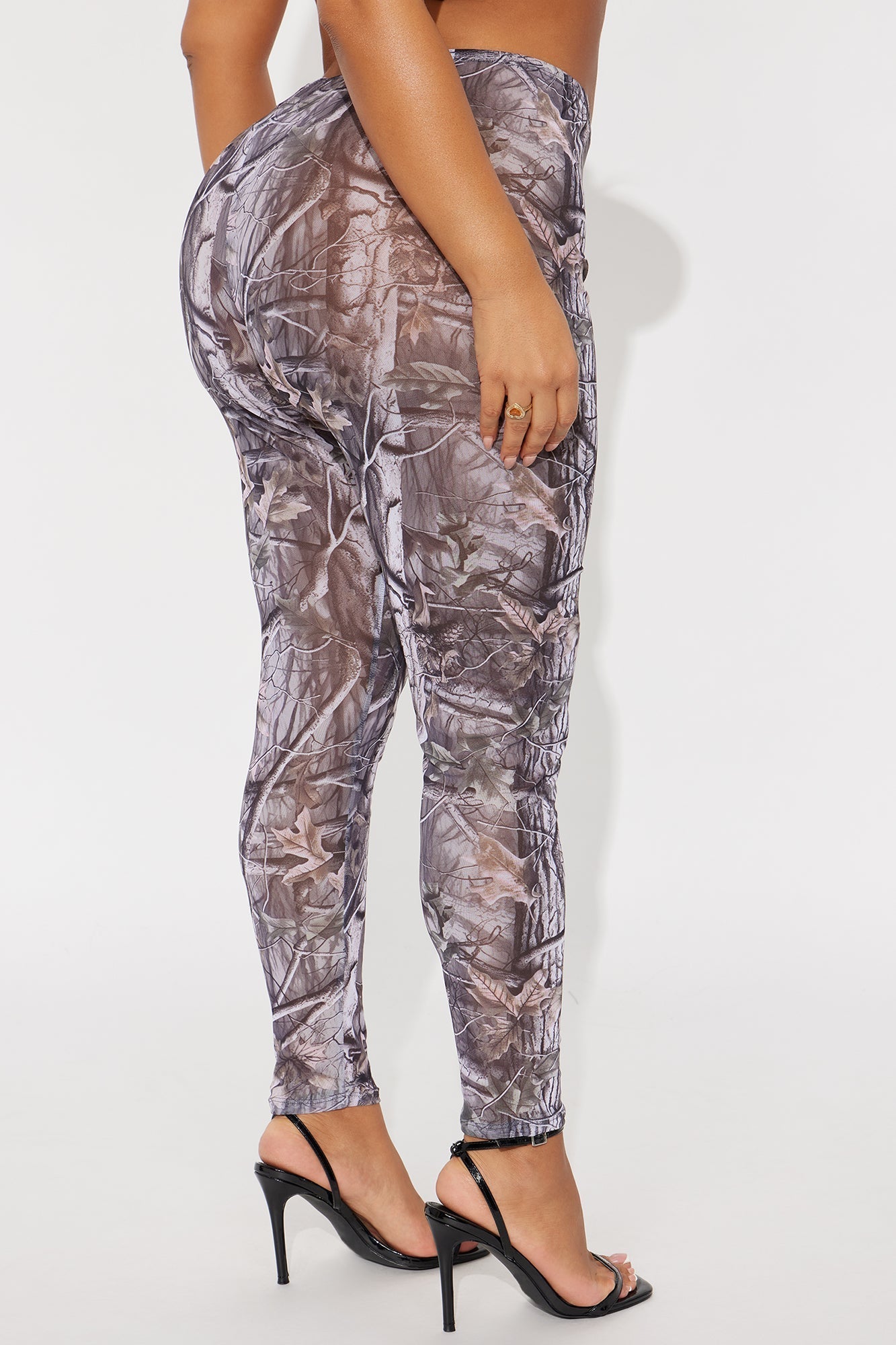 Hidden Motives Camo Mesh Legging - Camouflage