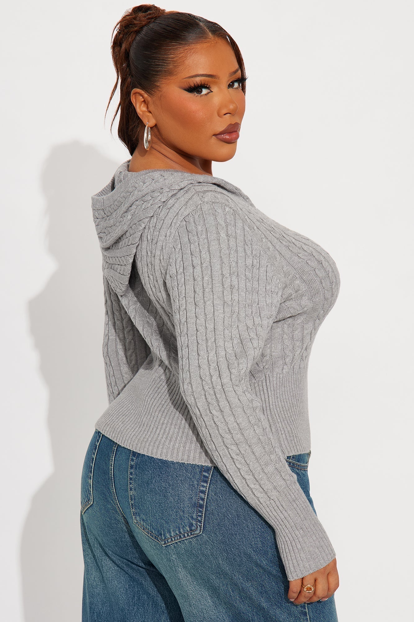 All Day Cable Knit Pullover Sweater - Grey
