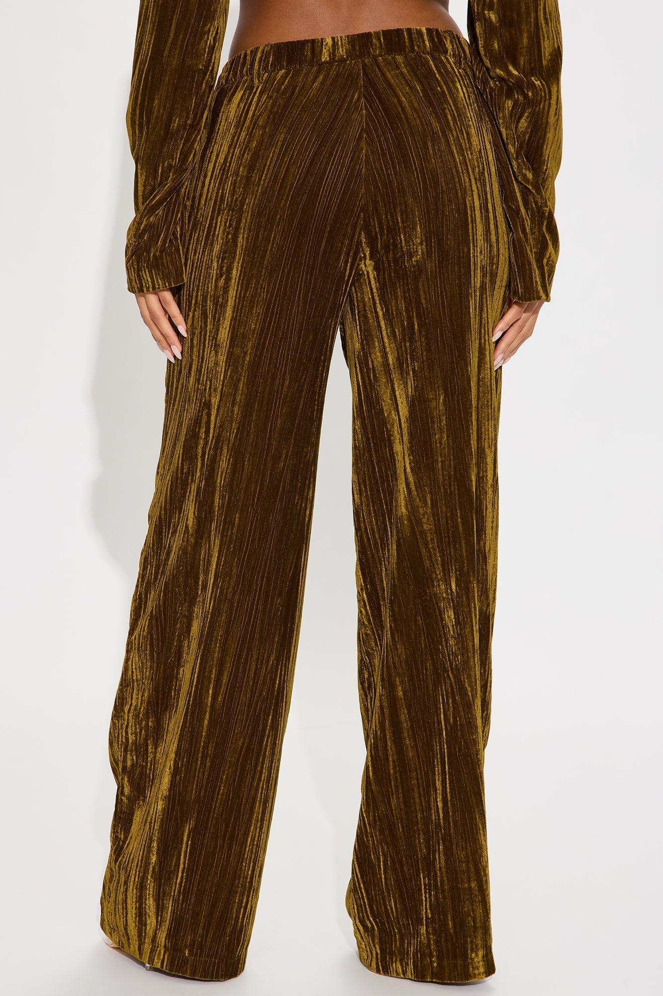 Keep You Wondering Velvet Wide Leg Pant 32 - Olive