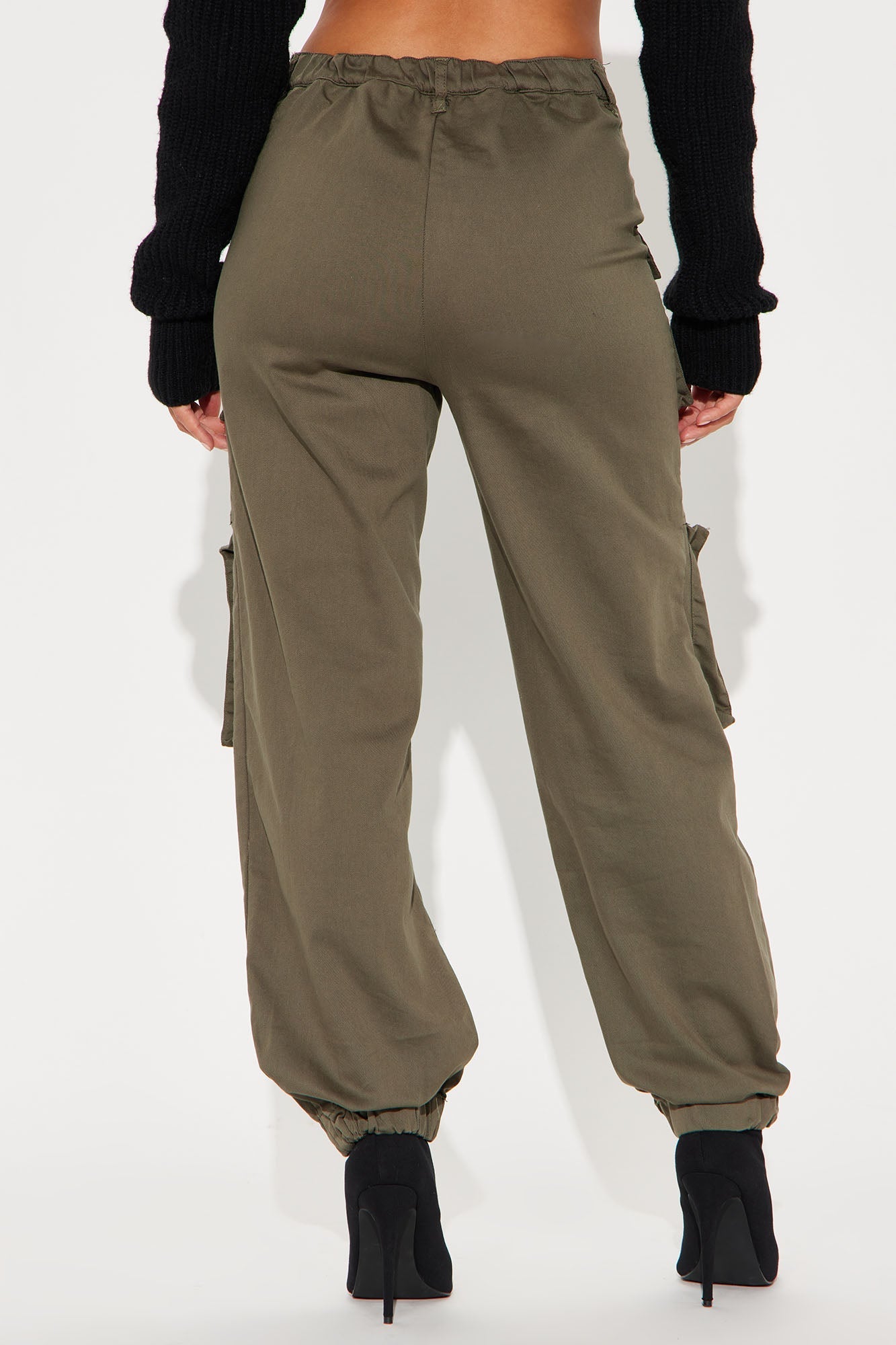Meant Something Cargo Jogger - Olive