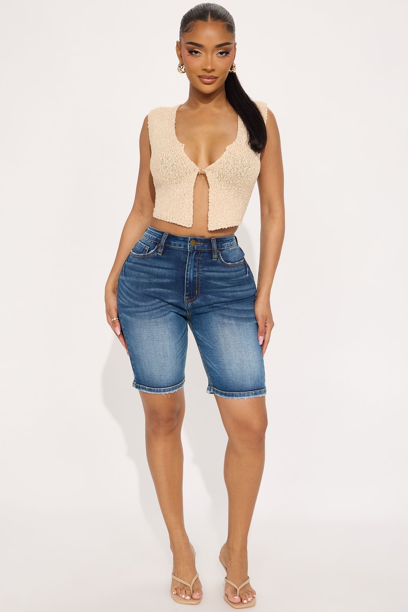 On The List Deluxe Stretch Bermuda Shorts - Dark Wash
