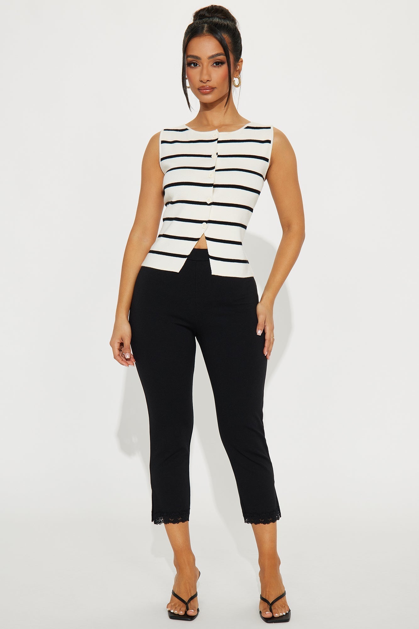 Karson Striped Sweater Vest - White/Black