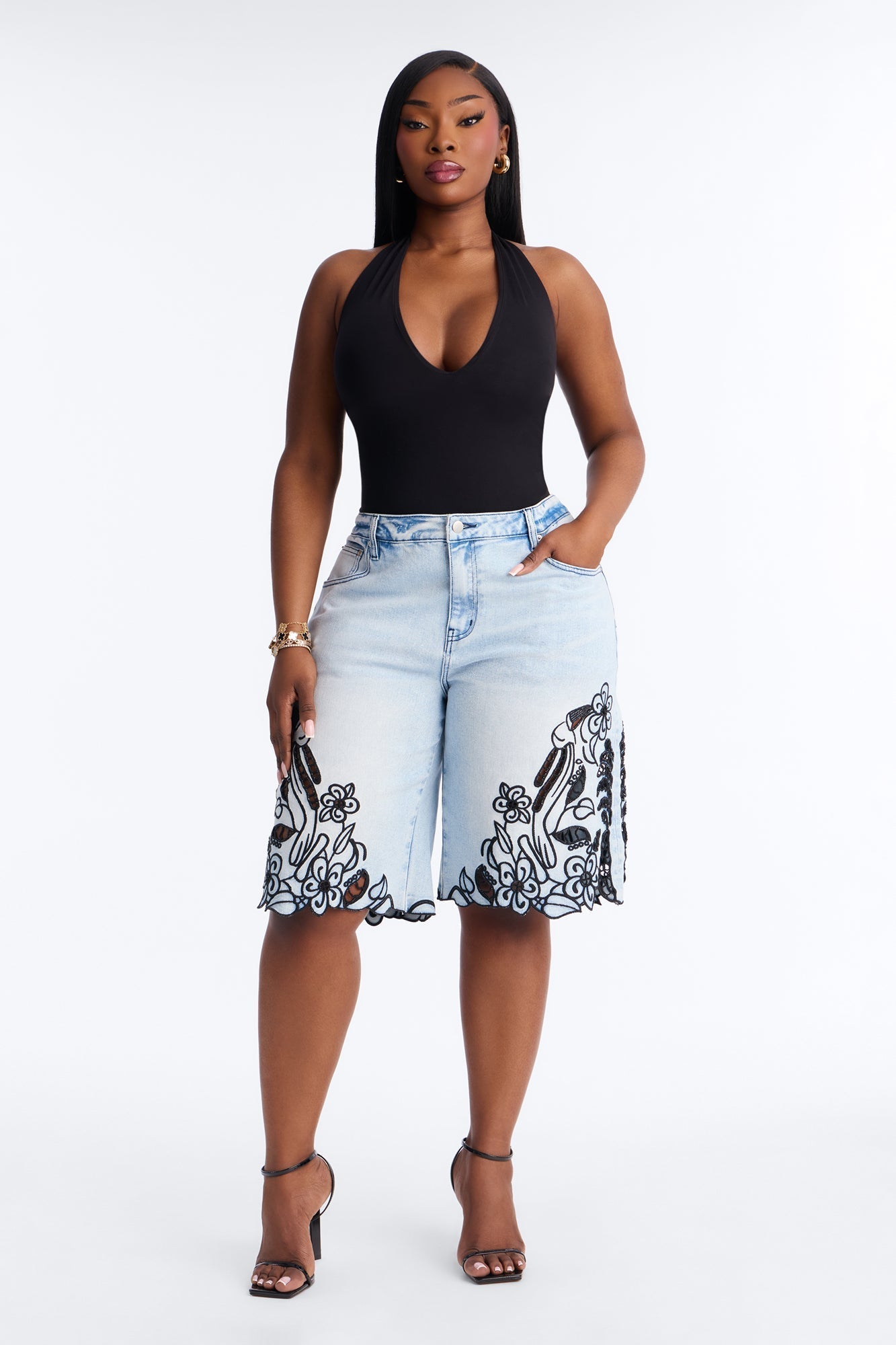 Madeira Embroidered Denim Shorts - Light Wash