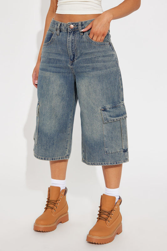 Tell The Truth Relaxed Cargo Denim Jorts - Vintage Wash