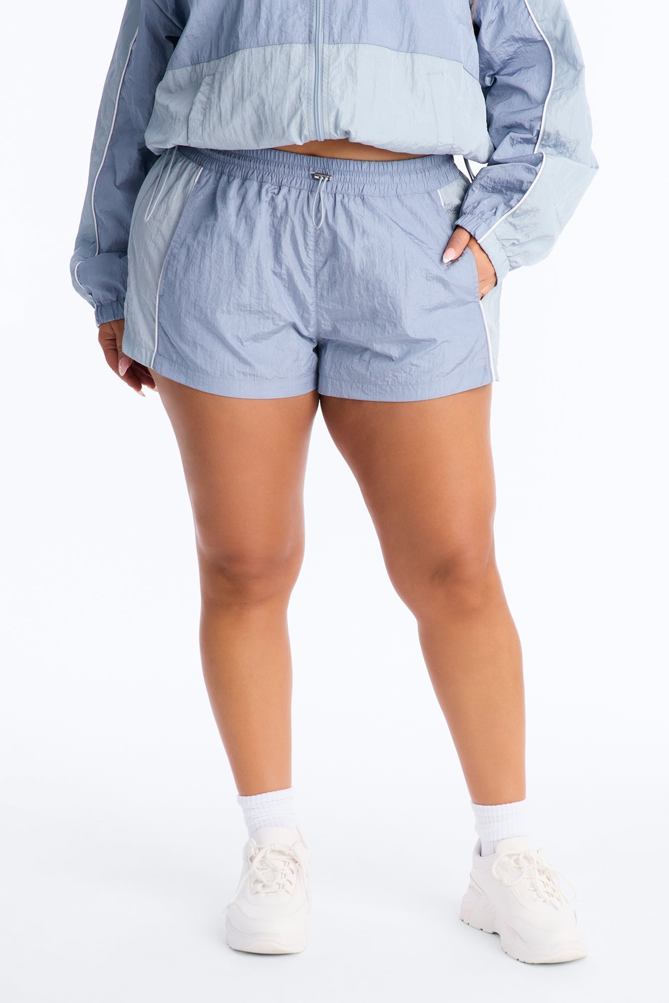 End Game Windbreaker Mid Rise Short 1.5″ - Blue/combo