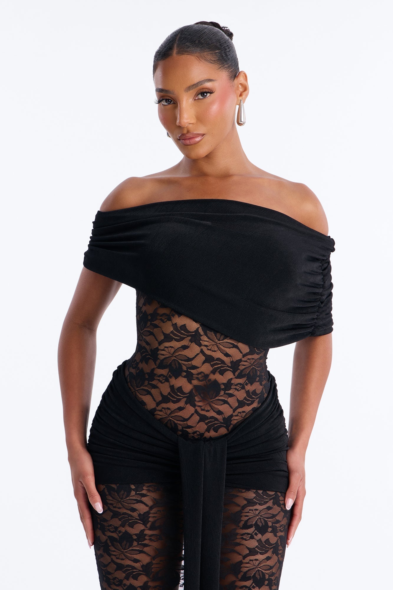 Shanaya Lace Midi Dress - Black