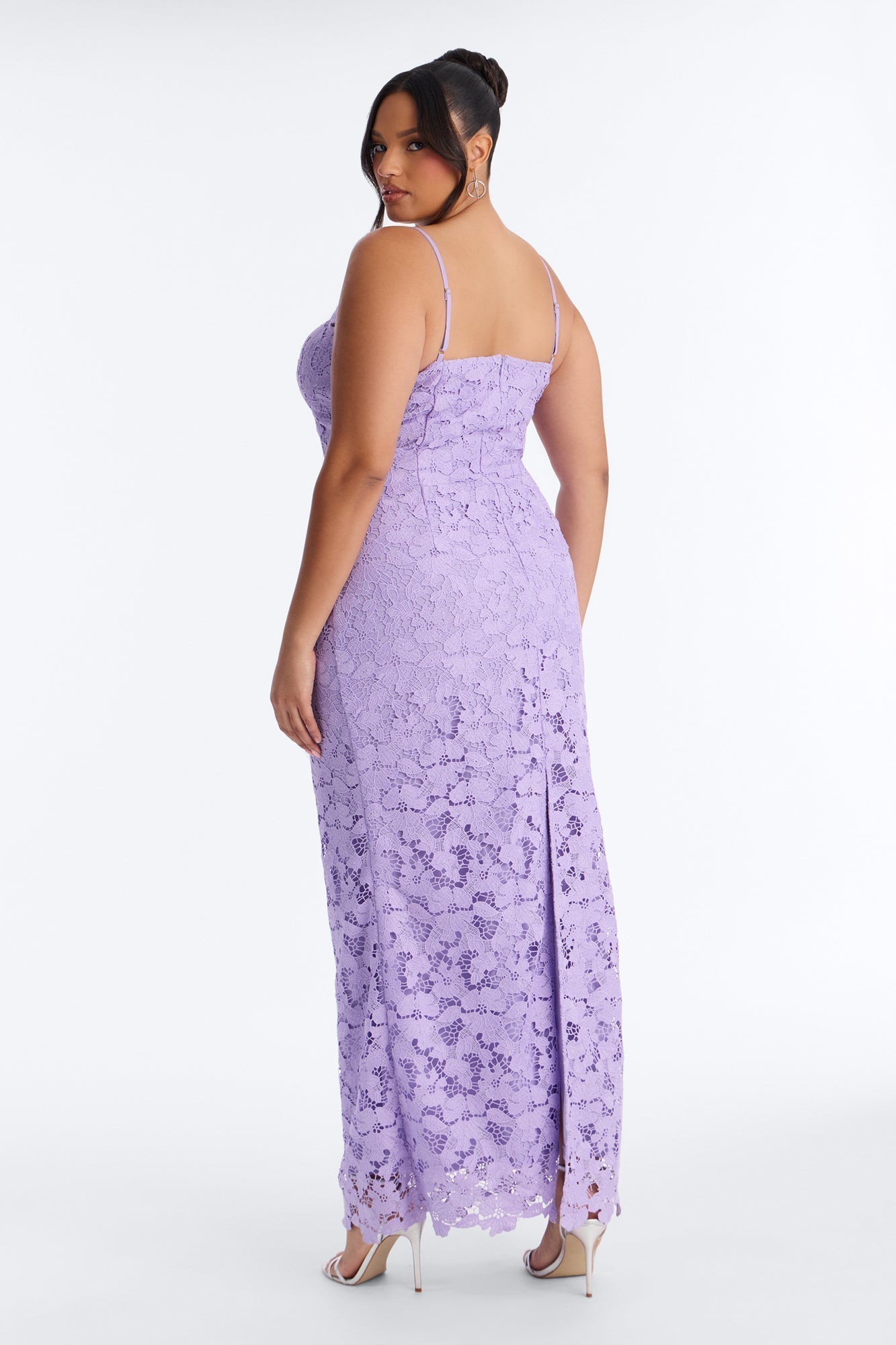 Leila Lace Maxi Dress - Lavender