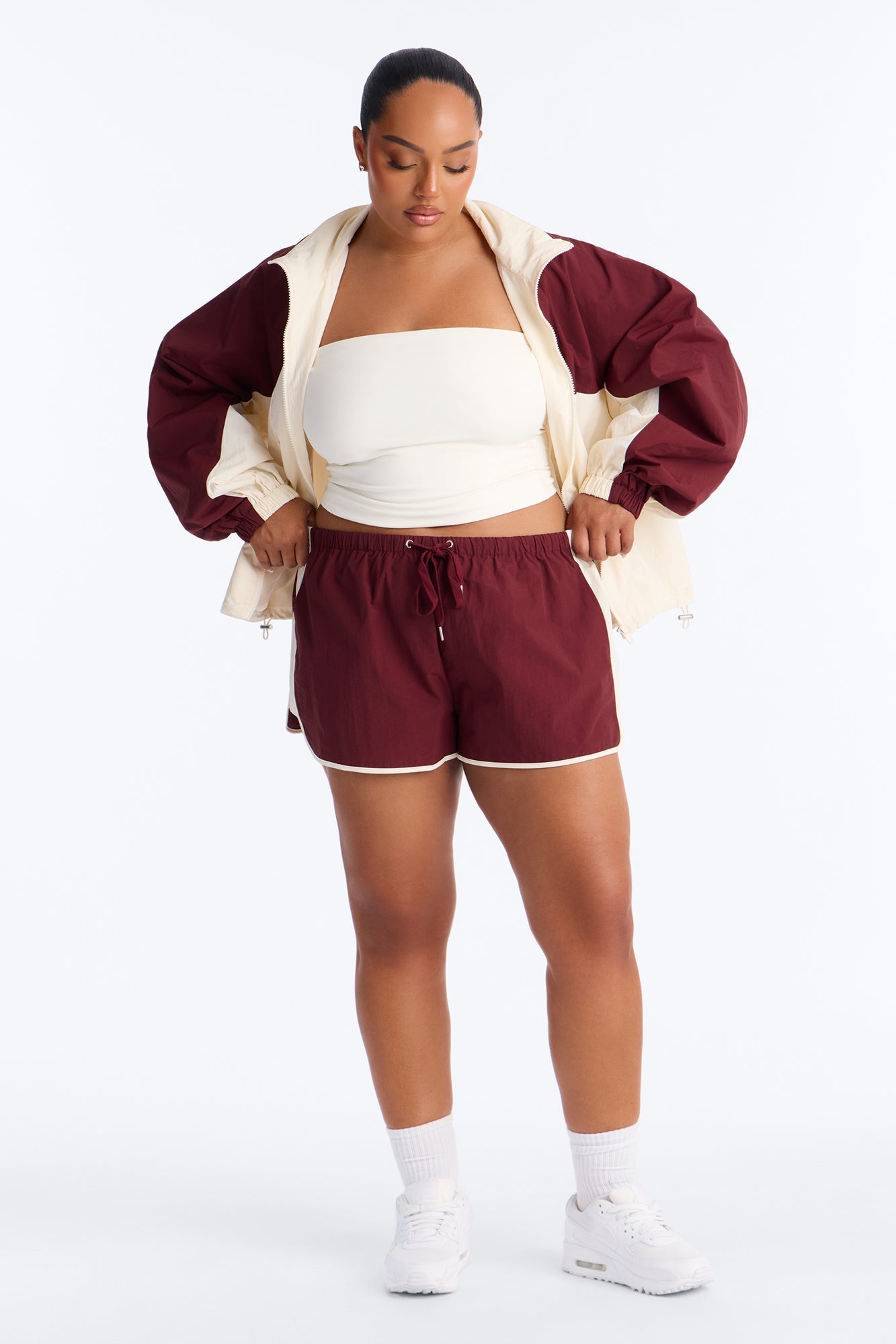 Extra Mile Color Block Windbreaker Short - Burgundy