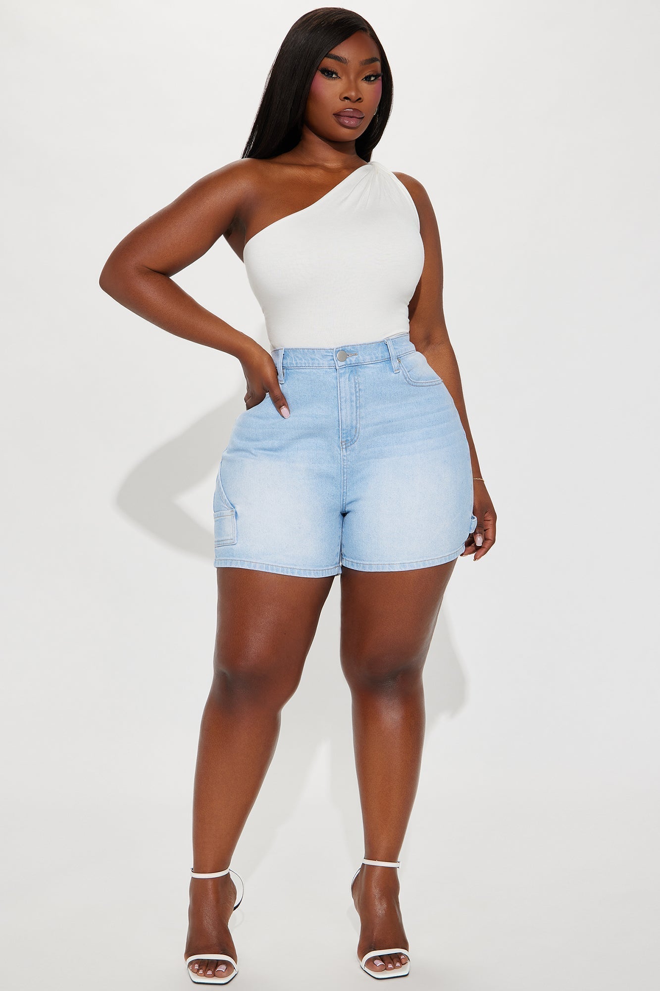 Same Page Stretch Denim Utility Shorts - Light Blue Wash