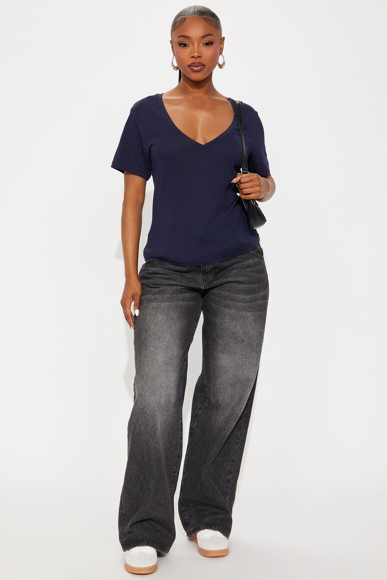 Ava V-Neck Tee - Navy