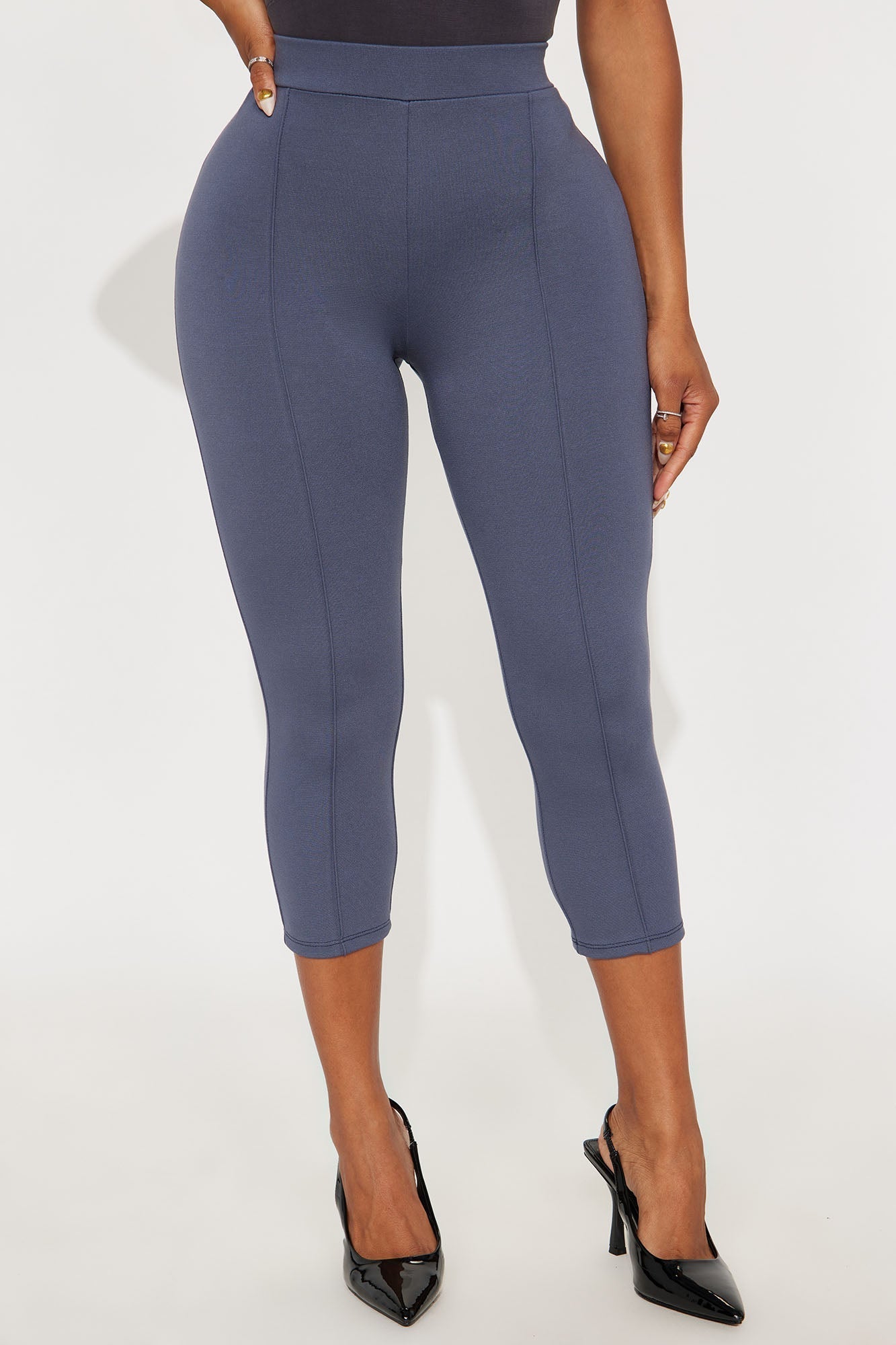 Daniella Pintuck Ponte Capri Legging - Charcoal