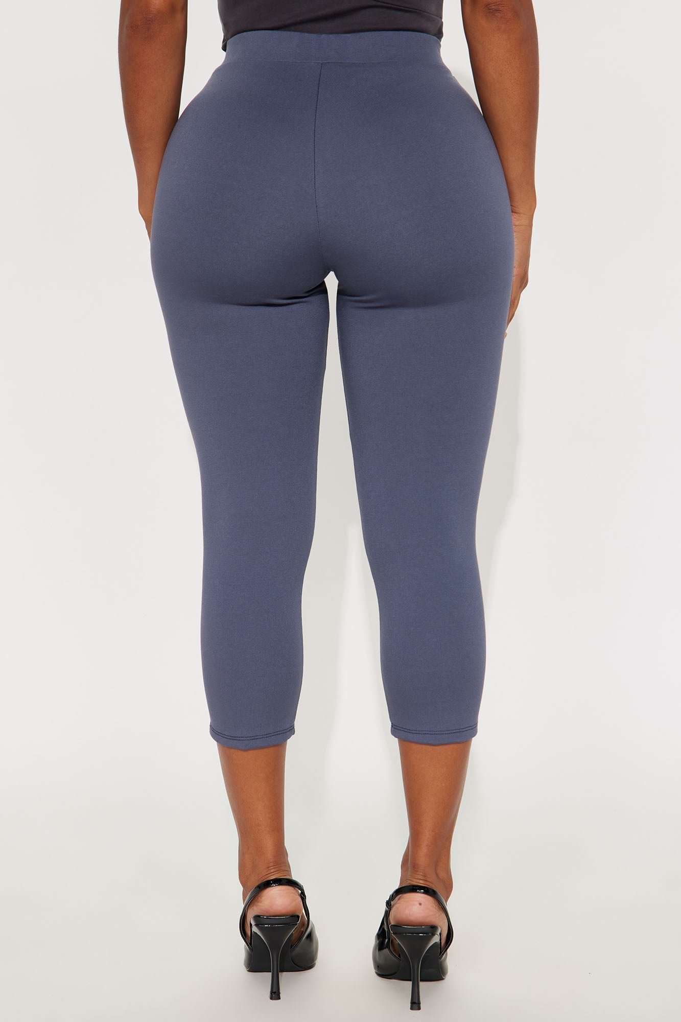 Daniella Pintuck Ponte Capri Legging - Charcoal