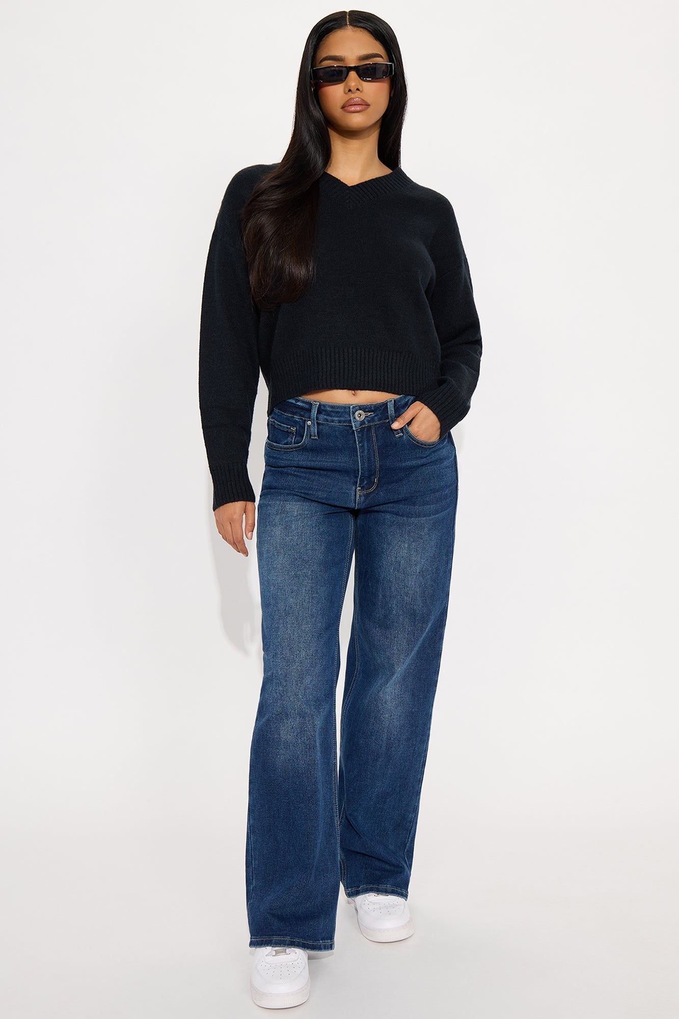 The Everyday Sweater - Black