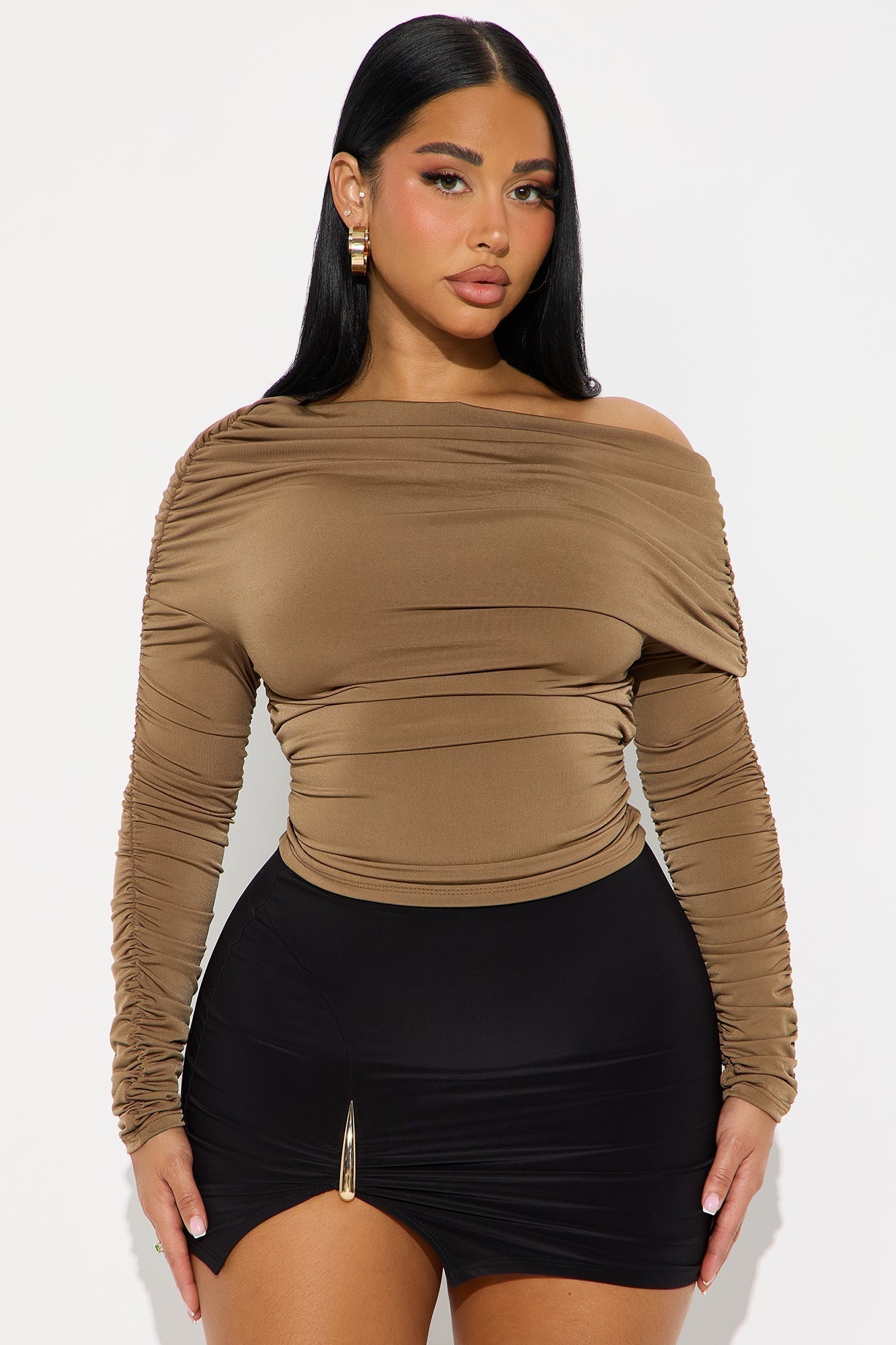 Maggie Long Sleeve Ruched Off Shoulder Top - Mocha