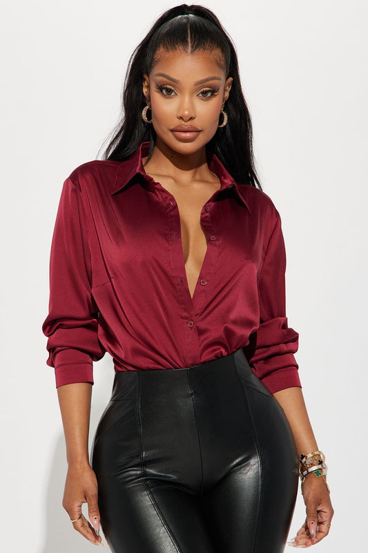Smooth Talkin' Button Down Top - Burgundy