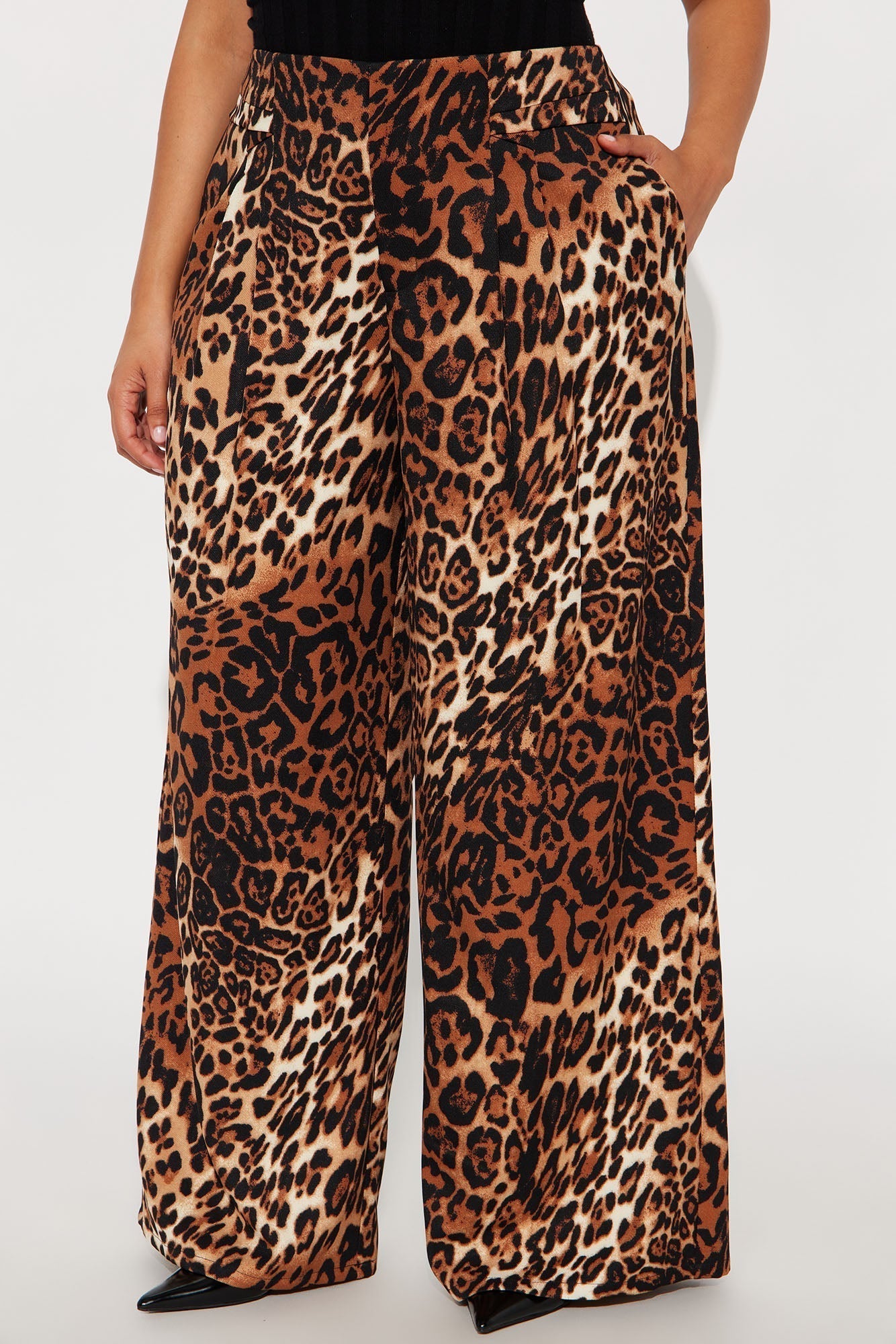 Level You Up Leopard Wide Leg Twill Pant 32″ - Leopard