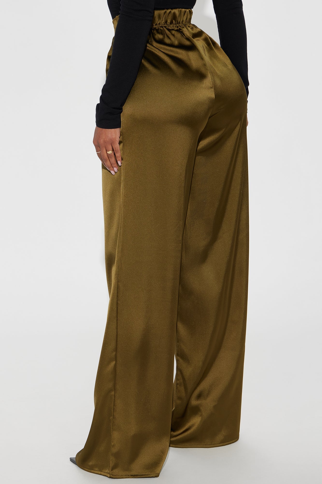 Tone It Down Satin Trouser - Olive