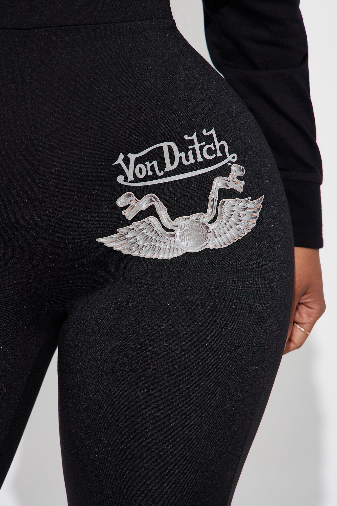 Von Dutch Hit The Road Flare Pant - Black