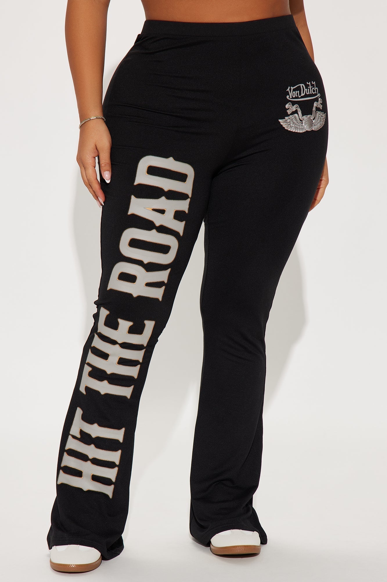 Von Dutch Hit The Road Flare Pant - Black