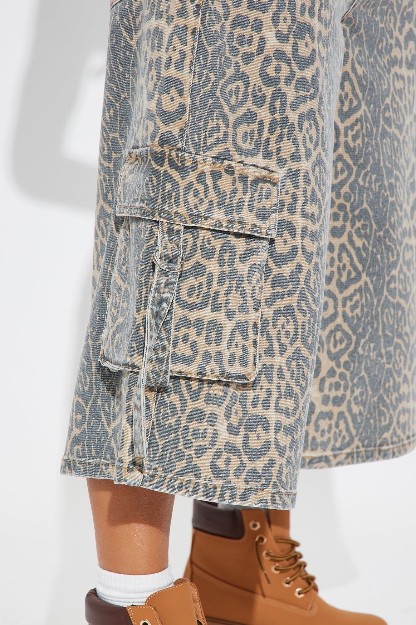 Getting Wild Animal Print Cargo Denim Jorts - Brown Combo